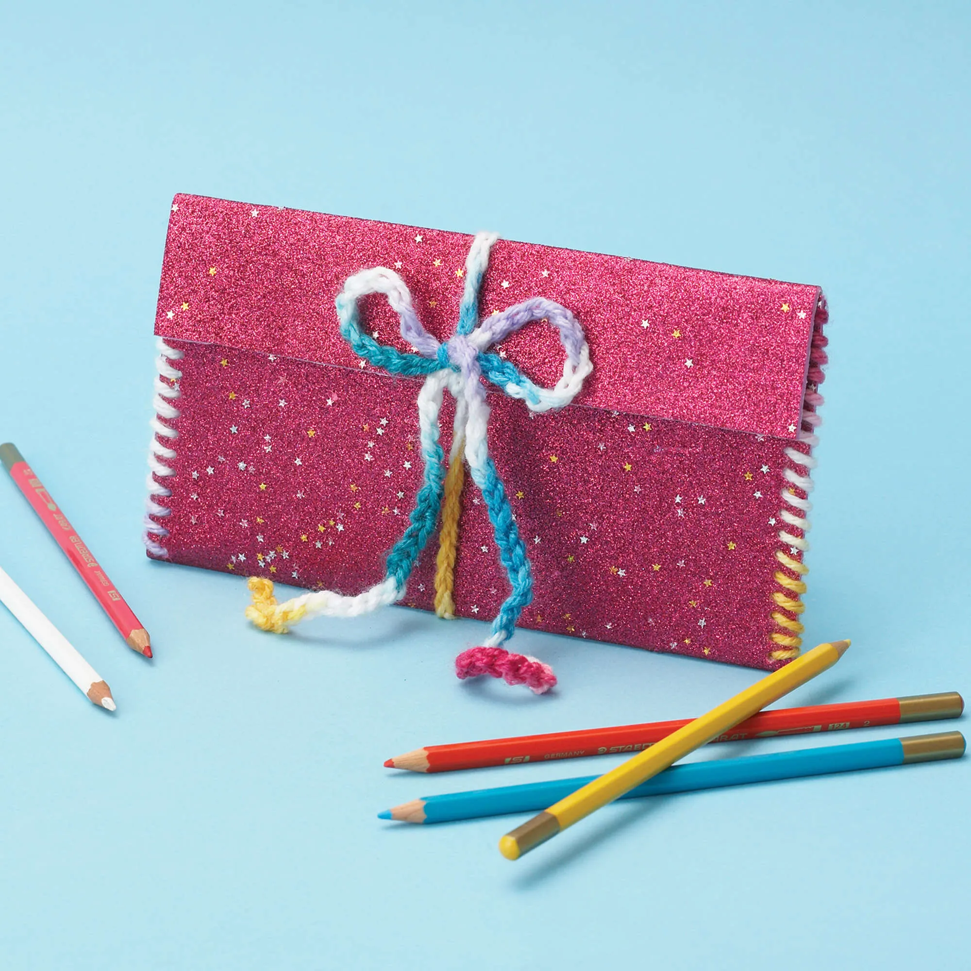 Bernat Craft Pencil Case