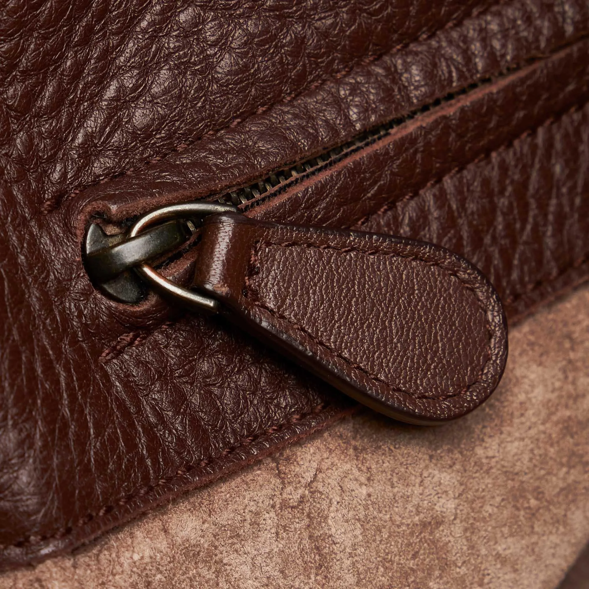 Bottega Veneta Baseball Leather Hobo Bag (SHG-22963)