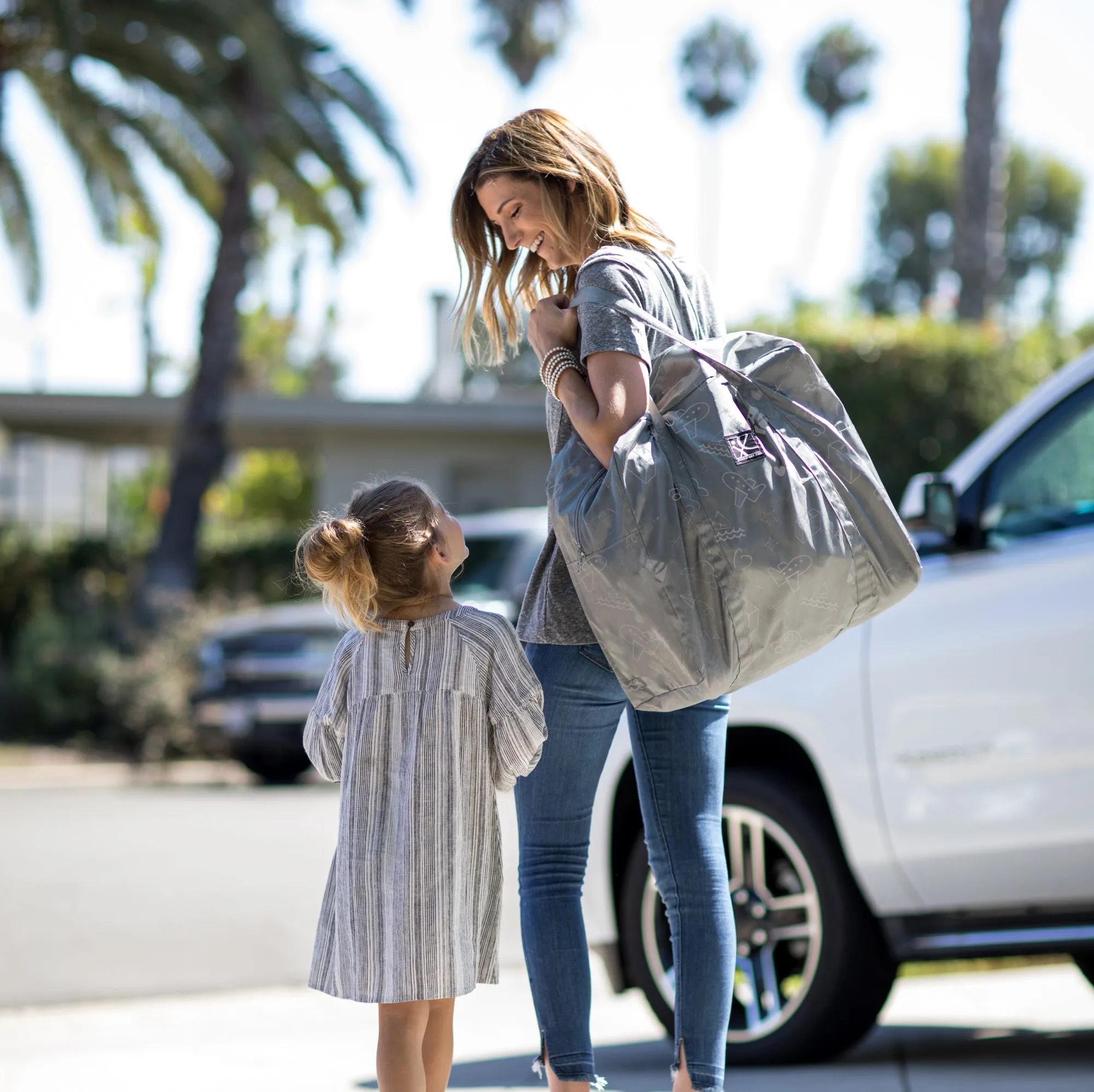 DELUXE Booster Go-Go Travel Bag for Booster Seats