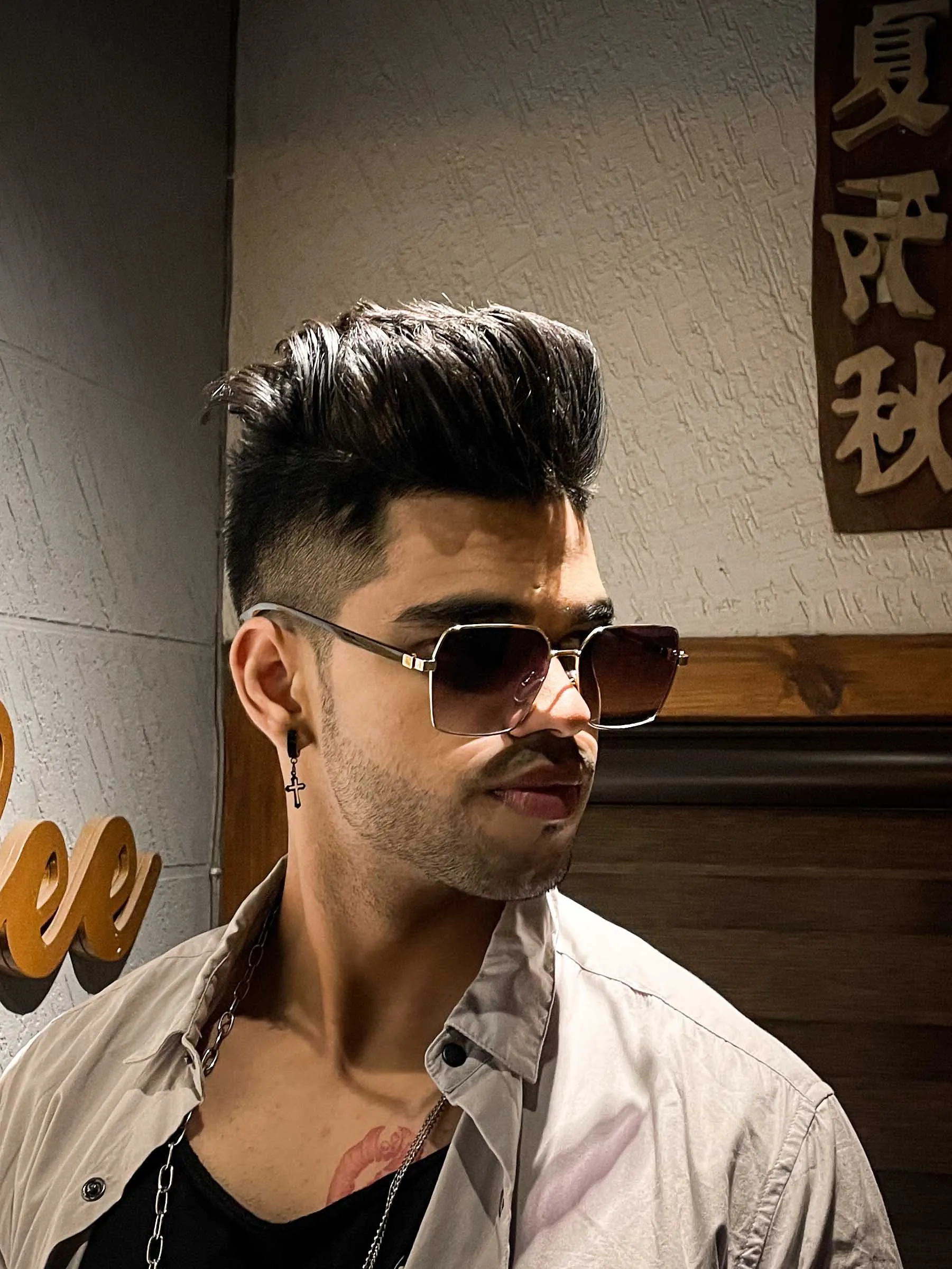 Frais metal square shades (Venom gold black)