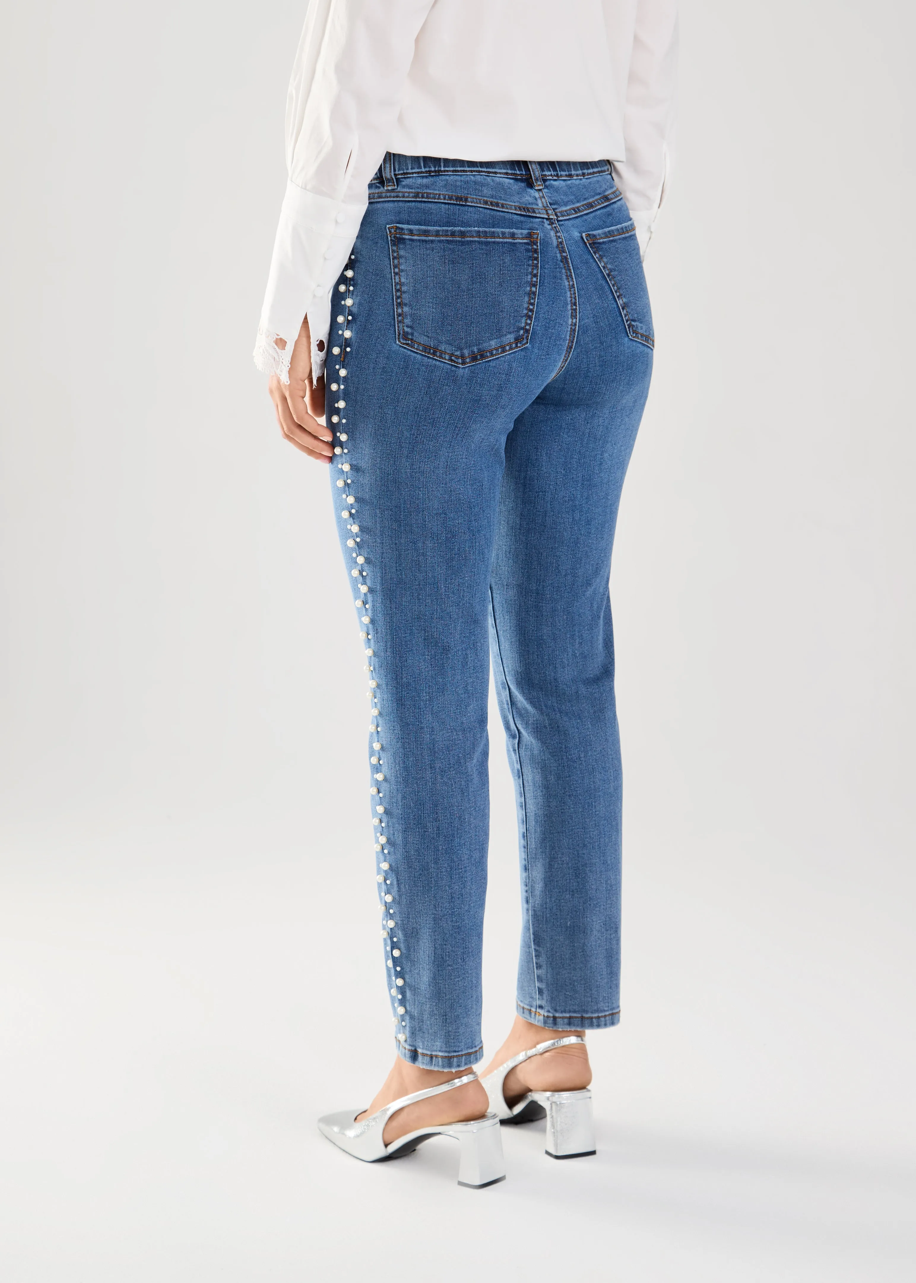 Pull-On-Pencil-Ankle-Denim